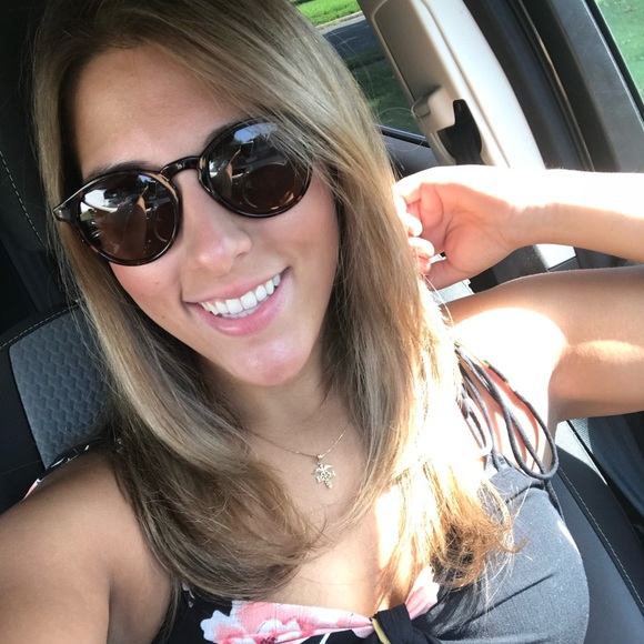 ginalewis05